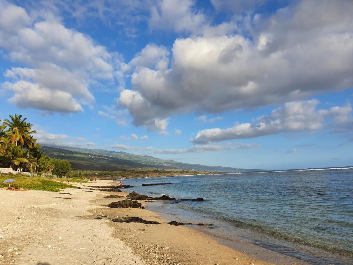 Au Bord De L'Eau La Saline Les Bains Leilighet Eksteriør bilde